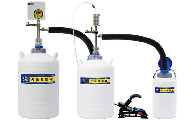 液氮自動轉移泵工作時表面結霜有沒有事?